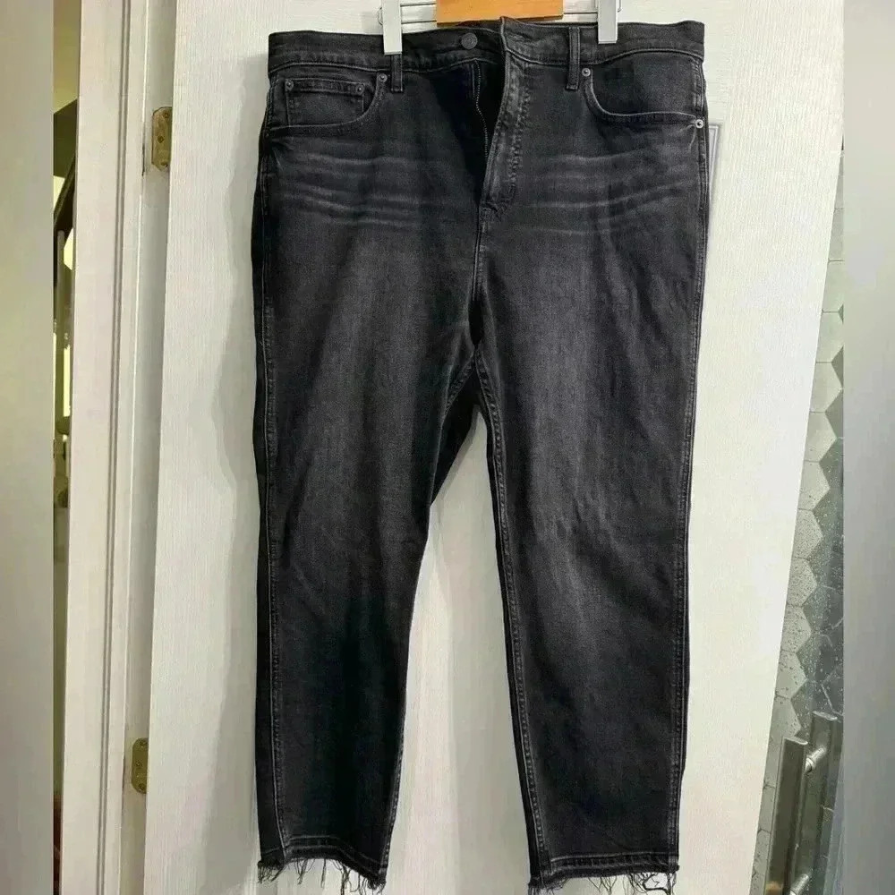 Gap black slim high rise  jeans